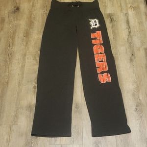 Womens Detroit Tigers comfy pants